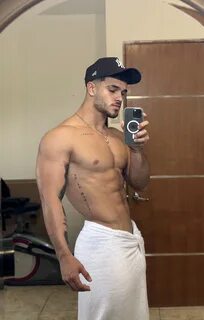 Yadiel4466 onlyfans.