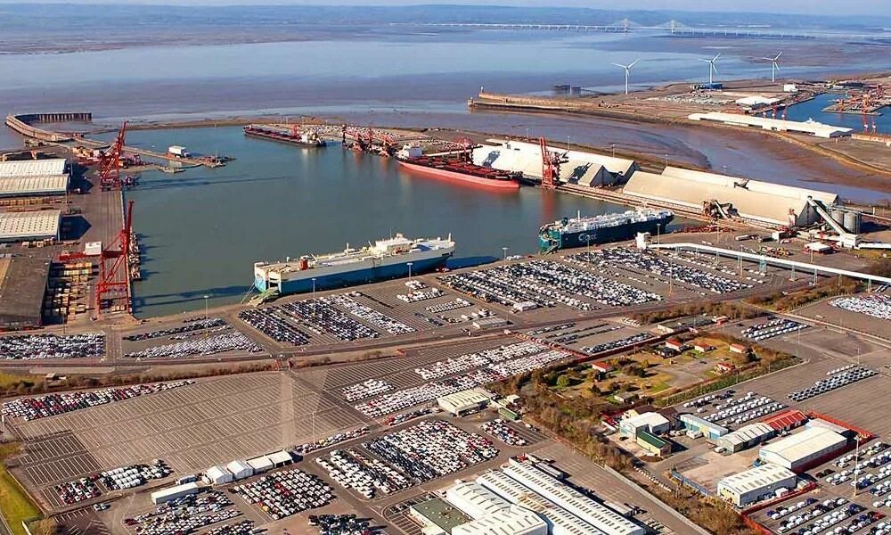 Порт на английском. Ливерпульский порт, великобритания. Порт мумбаи индия. Великобритания порт темза. Дувр круизный порт.