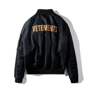 Бомбер vetements
