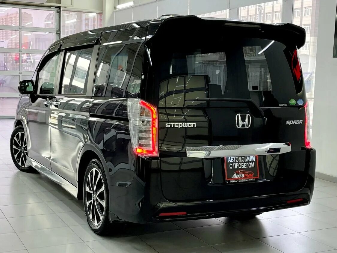 Honda stepwgn 2021 гибрид. Honda stepwgn spada 2018. Honda stepwgn spada 2019 фото под капотом. хонда степвагон спада 2019. Honda stepwgn spada 2019.