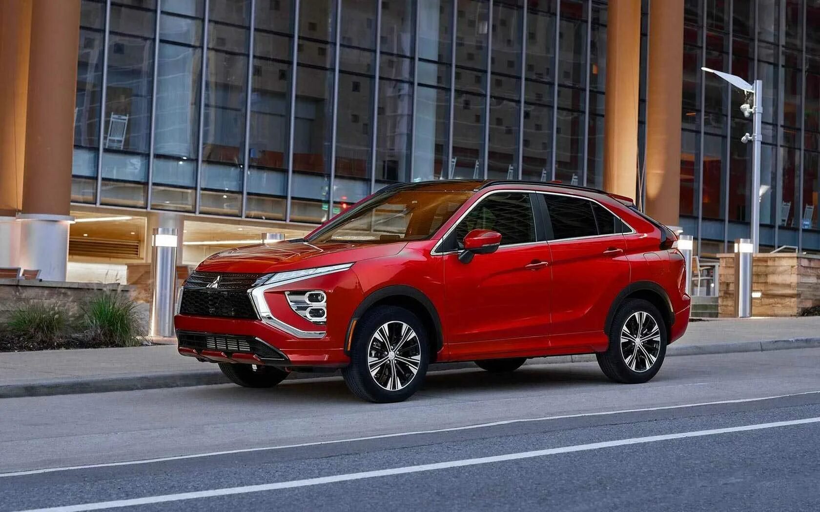 Митсубиси кросс. Mitsubishi Eclipse Cross 2021. Митсубиси Эклипс кросс 2021. Mitsubishi Eclipse Cross 2022. Новый Мицубиси Эклипс кросс 2021.