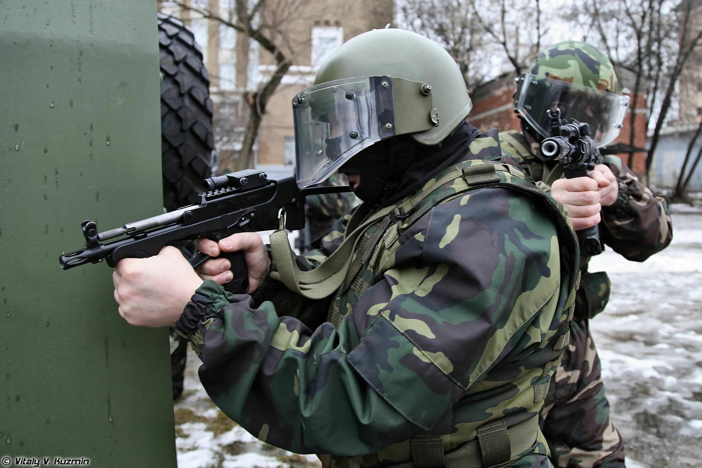 ПП 2000 Витязь. ПП 2000 ОМОН. ПП 2000 спецназ. Покажи спецназовцев