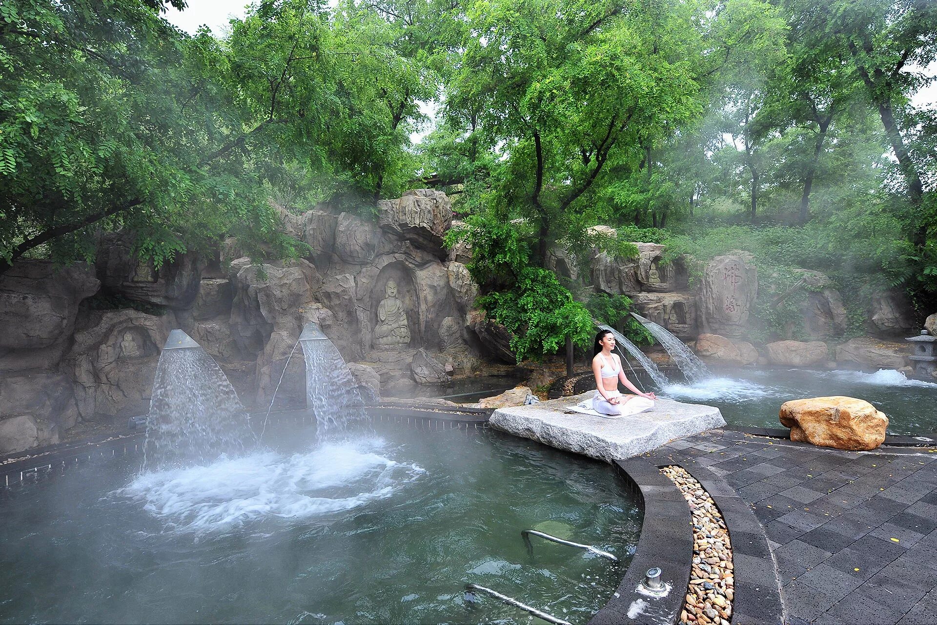 Мацеста радоновые источники. Радоновые источники шумак. Горячие источники в минводах. Источник полезных. Термальные источники минеральные воды.