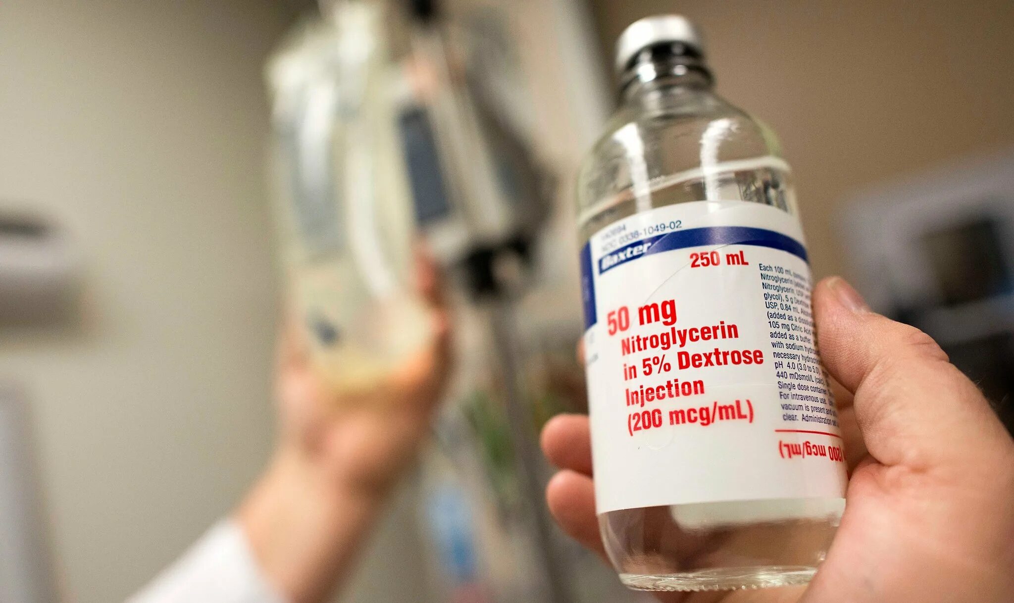 Элькар амп 100 мг/мл. Милдронат ампулы 5 мл 10. Сердечные внутривенные. Внутривенные растворы. Внутривенное капельное введение нитроглицерина.