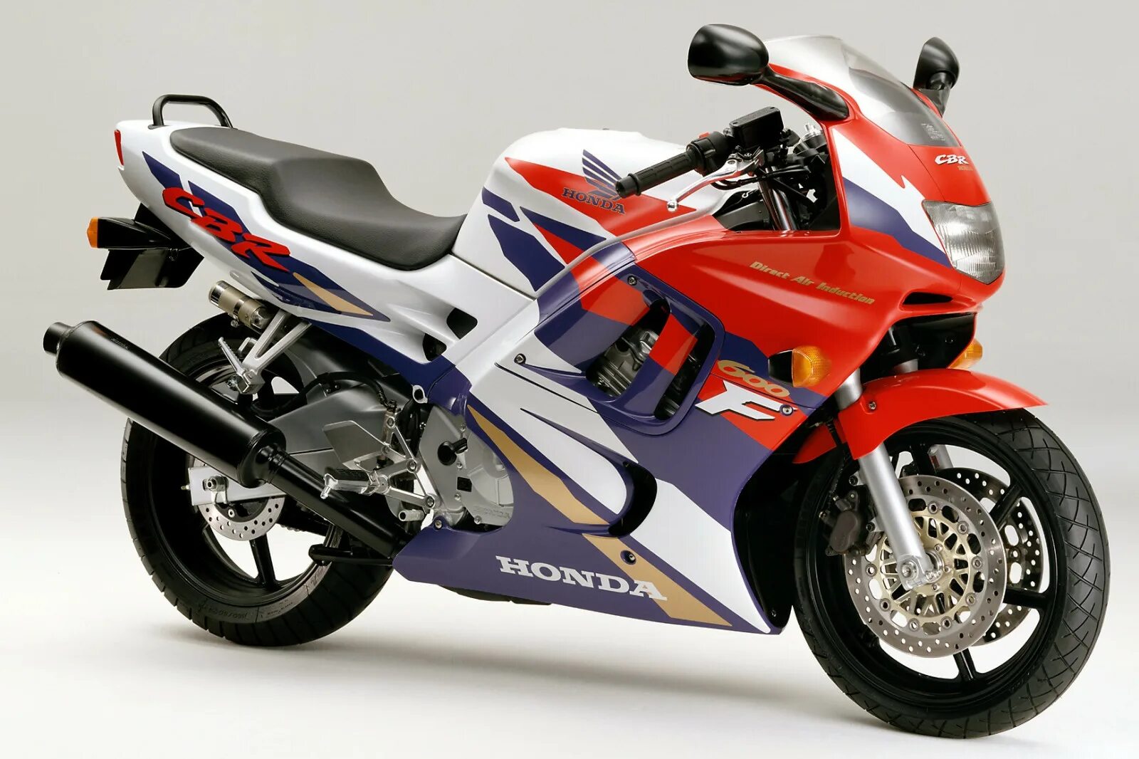 Honda cbr 600 f1.