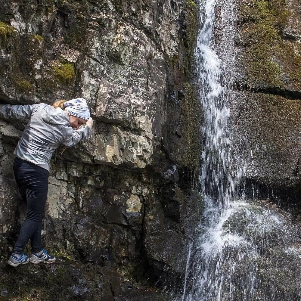 Еловая Падь Иркутск. Долина водопадов Елово. Санаторий Падь Еловая фото. Тур на водопады