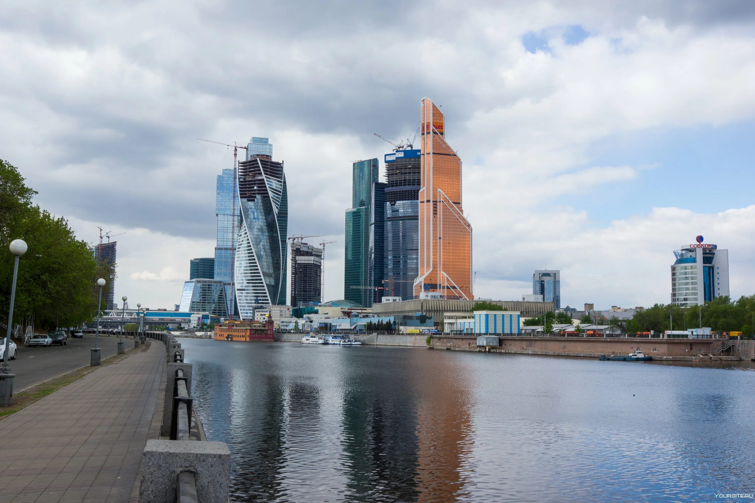 Москоу сити 2020. Московский международный деловой центр москва-сити. Набережная москва сити. Высотки москва сити. Москва-сити, москва, пресненская набережная, 8, стр.