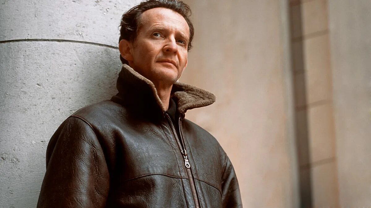 Квиберн. Энтон лессер. квиберн актер.