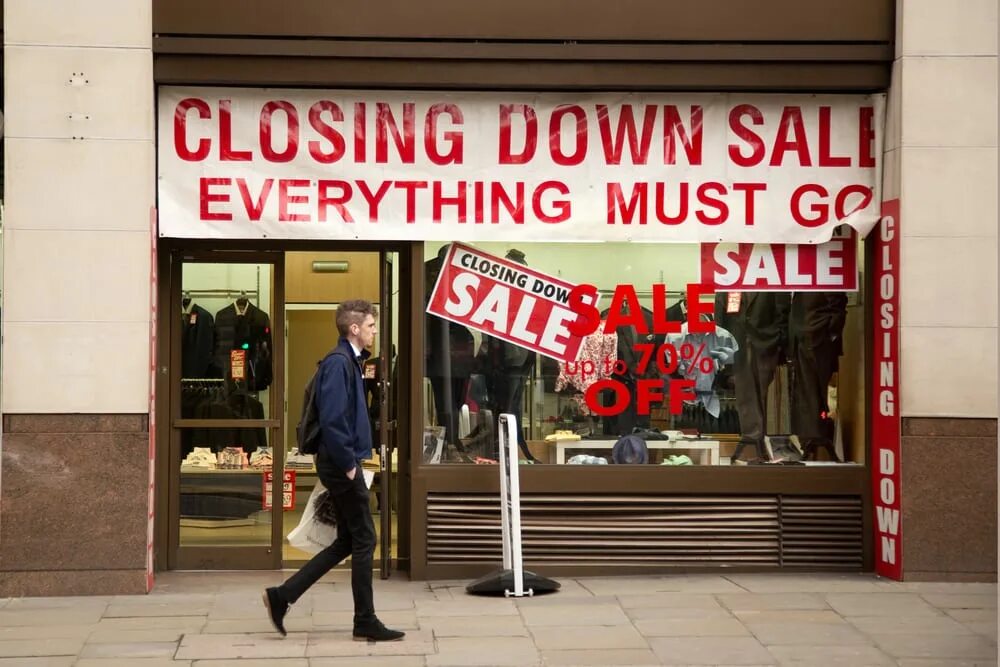Up down store. Closed down. closed и closed down. the store is closed. магазины которые закрылись.