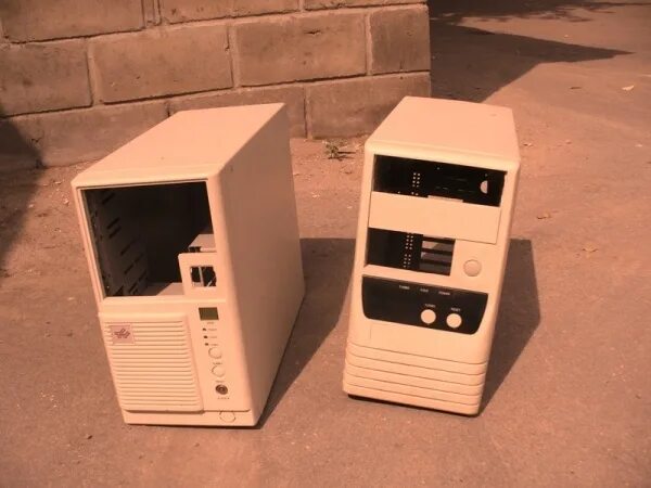 Купить корпус бу. Корпус at 8088. Корпус ПК 90-Х. Корпус ПК IBM. Ретро-компьютер корпус АТ.