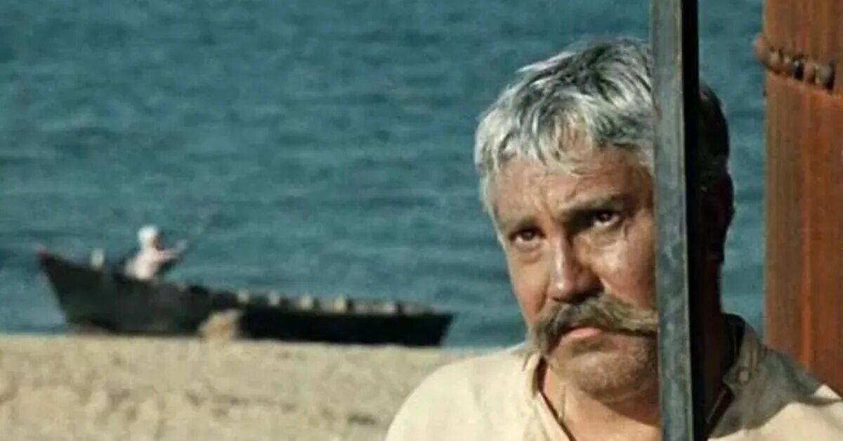 Верещагин из белого солнца пустыни. За державу белое солнце пустыни. Павел луспекаев белое солнце пустыни. Луспекаев белое солнце пустыни. Мзду не беру за державу обидно.