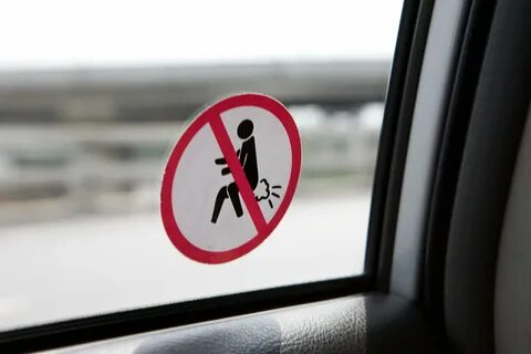Знаки в транспорте