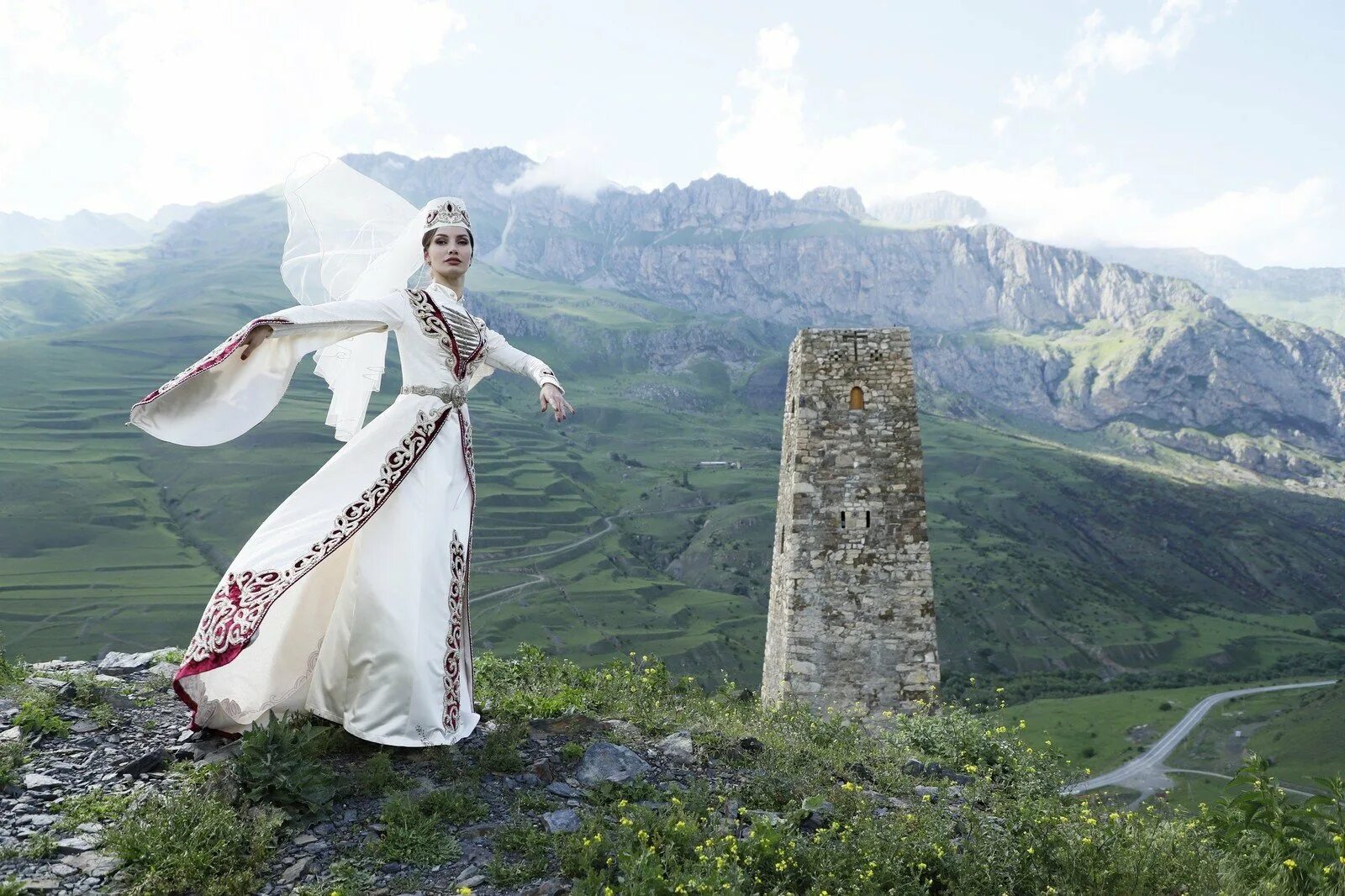 Алания Северная Осетия нац костюмы. Осетия и осетины. Осетинский Алания национальный костюм. Осетины самые