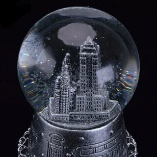 Шар со свечой внутри