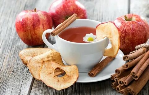 Чай с яблоком и лимоном