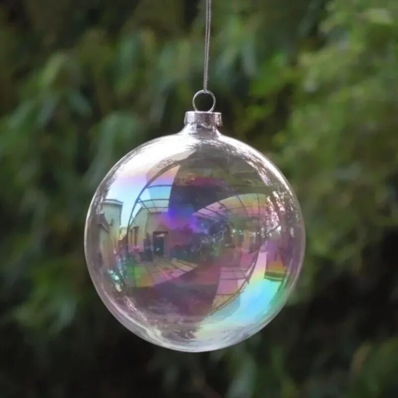 К первой чаше подвесим стеклянный шар. Прозрачные стеклянные елочные шары. Стеклянный елочный шар. Елочные шары стекло прозрачные. Прозрачные стеклянные шары на елку.
