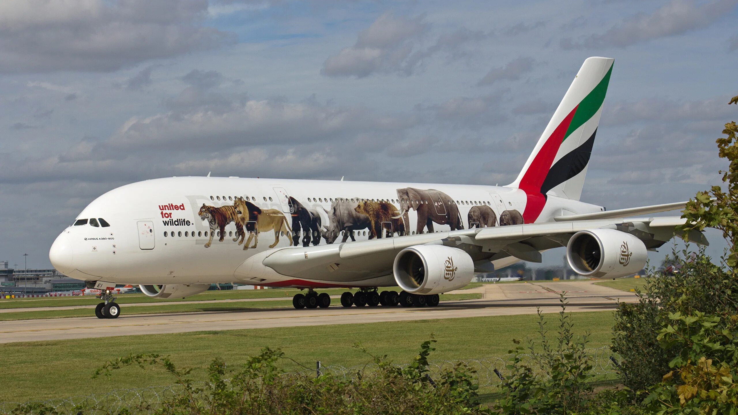 какой самый хороший самолет. какой самый хороший самолет. какой самый хороший самолет. пассажирский боинг 747. самый большой самолет боинг 747.