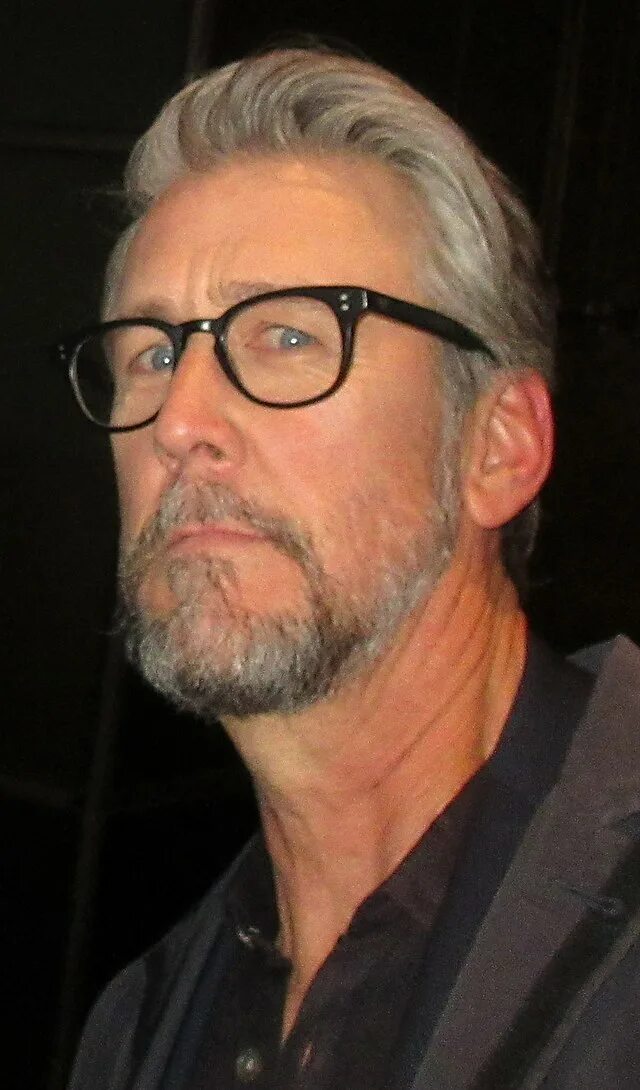 Alan wiki. Alan ruck. дж.дж. херцлер. alana and douglas.