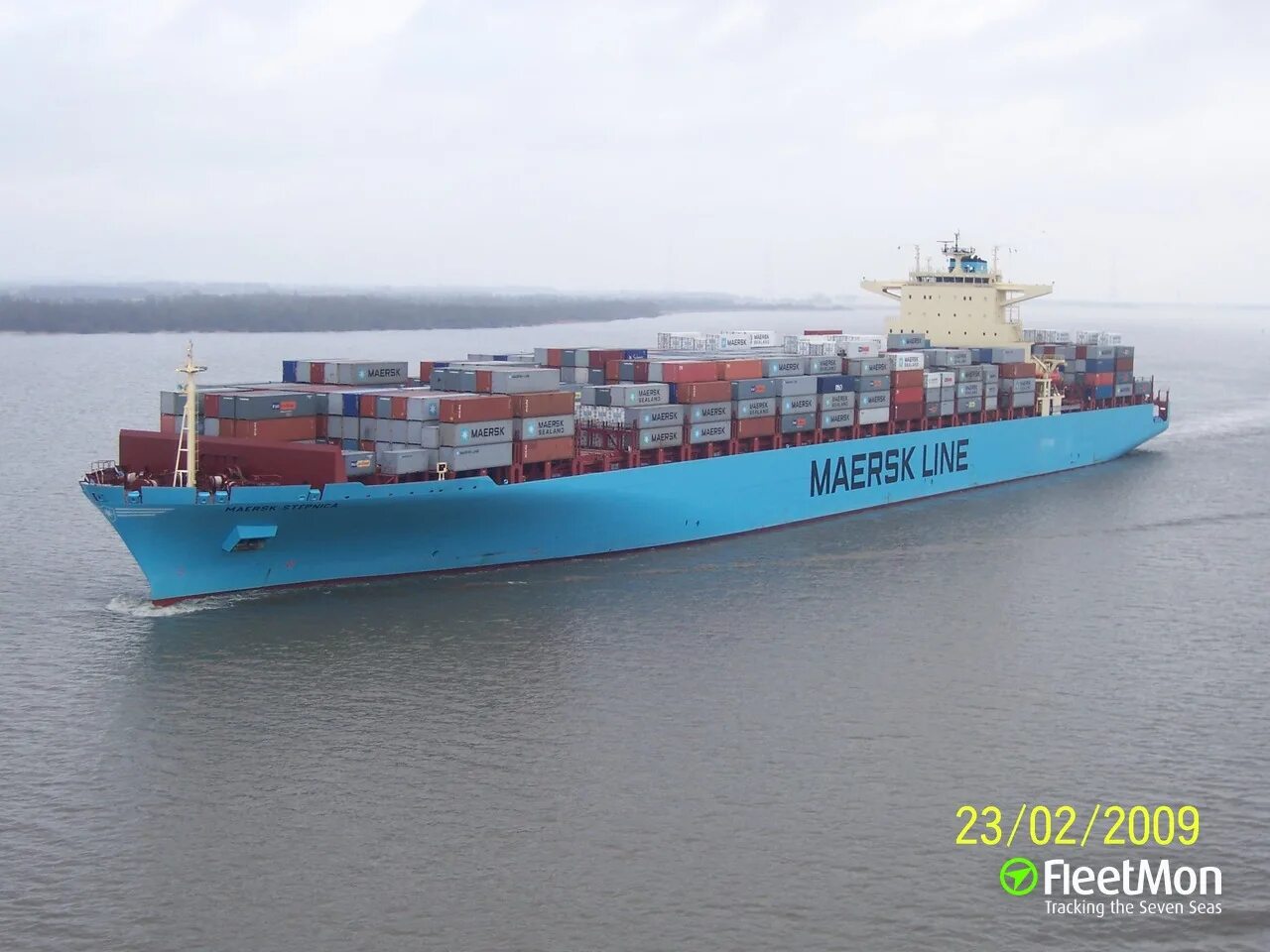 Maersk container track. Maersk container track