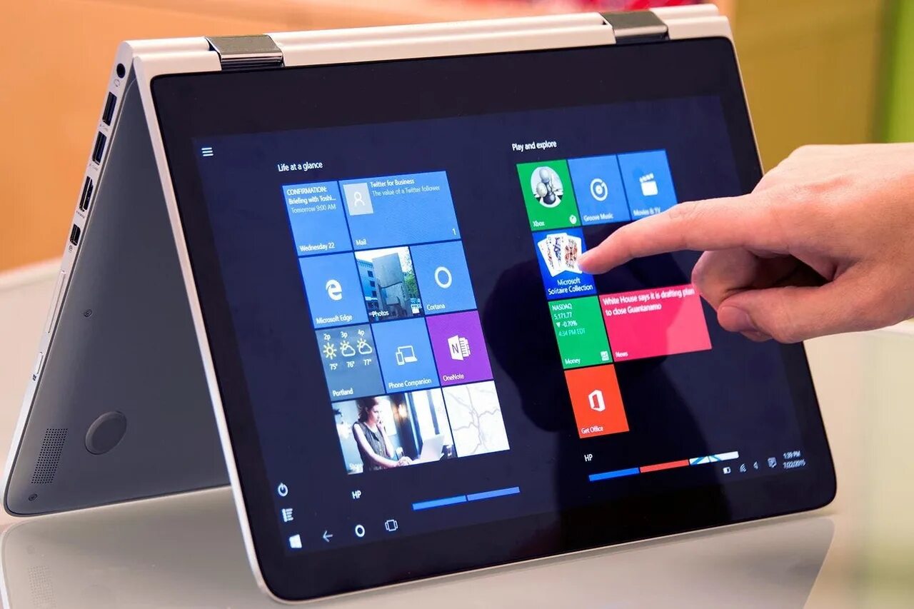 Можно ли планшет. Планшет на виндовс 10. Windows 10 Tablet Microsoft. Планшет 10 Windows 10. Ноутбук планшет виндовс 10.