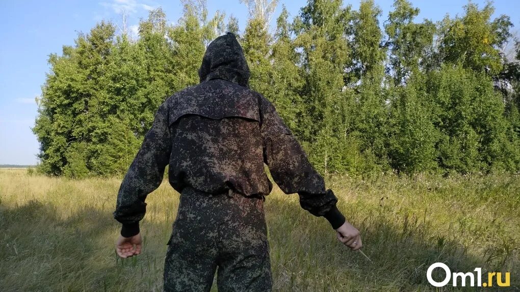 Омск поиски. Убийца в лесу омская область. таёжный убийца хакасия. омская область в лесу погиб. 2025 тюмень охотники нашли мальчика потерялся в лесу.