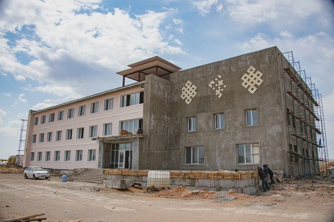 Сватиково озеро в туве. Чедер курорт республика. Чедер. Озеро чедер республика тыва. Озеро чагытай республика тыва.