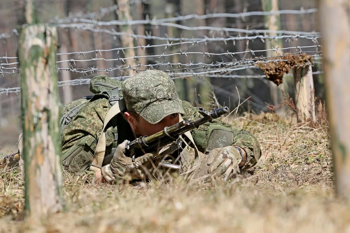 Про военную разведку. Тропа разведчика. Тропа разведчика преодоление. Полоса разведчика. Разведывательные атаки.