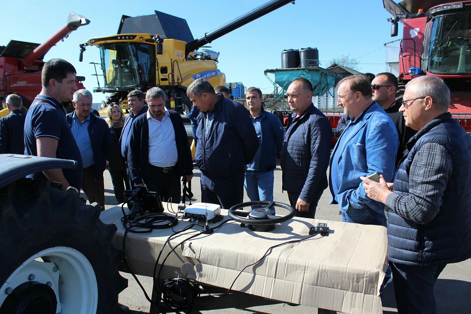 Погода каменка самойловский район саратовской области. Саратовская область Самойловский район село Полоцкое. День поля Калининский район.. День поля КФХ Кульбердинов.