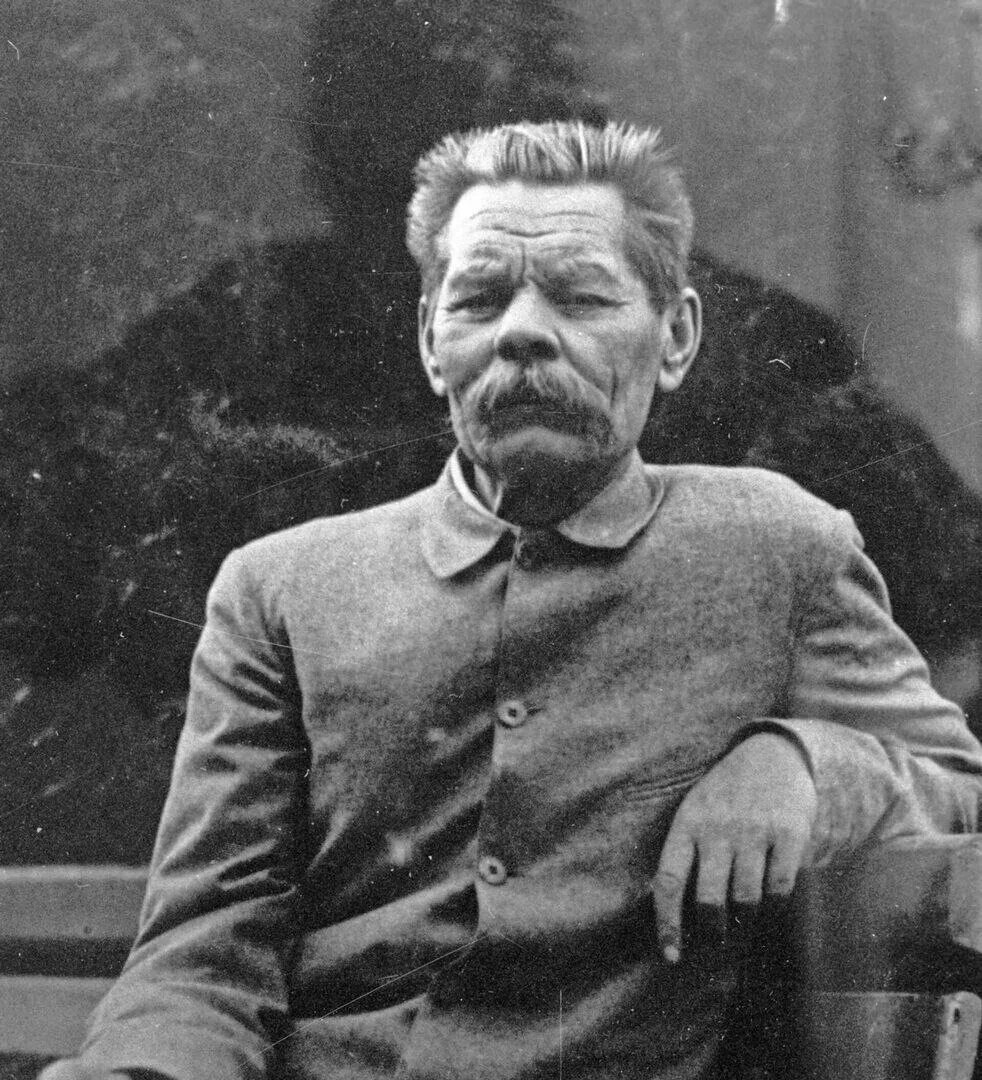 Нечто монгольское было в его желтоватом лице с подстриженными. Горький буденному. Ягода нарком нквд. Бабель и буденный. Горький буденному.