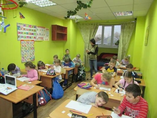 Частная школа в кузьминках в парке. Кузьминки частная школа. Частная школа кузьминки. Азбука частная школа кузьминки. Школа кузьминки.