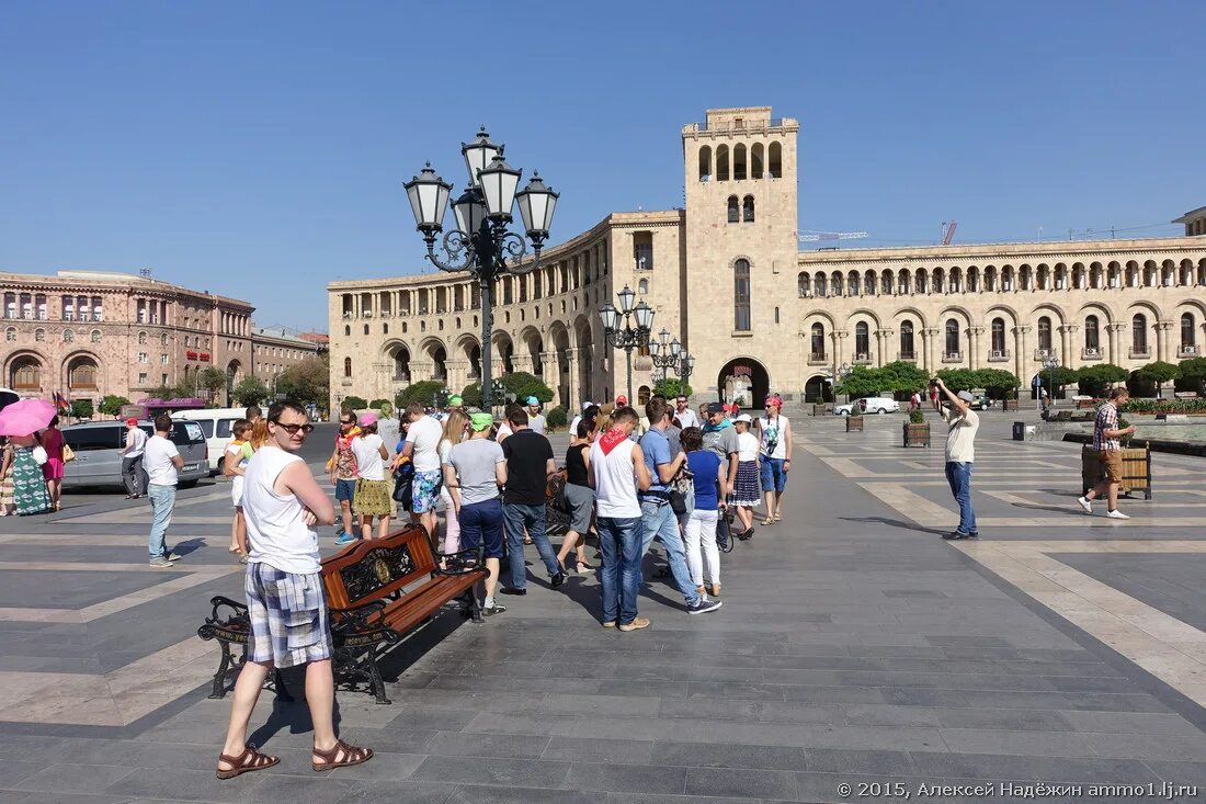 Жизнь в армении. Жизнь в ереване. армения жизнь людей. люди живущие в армении.