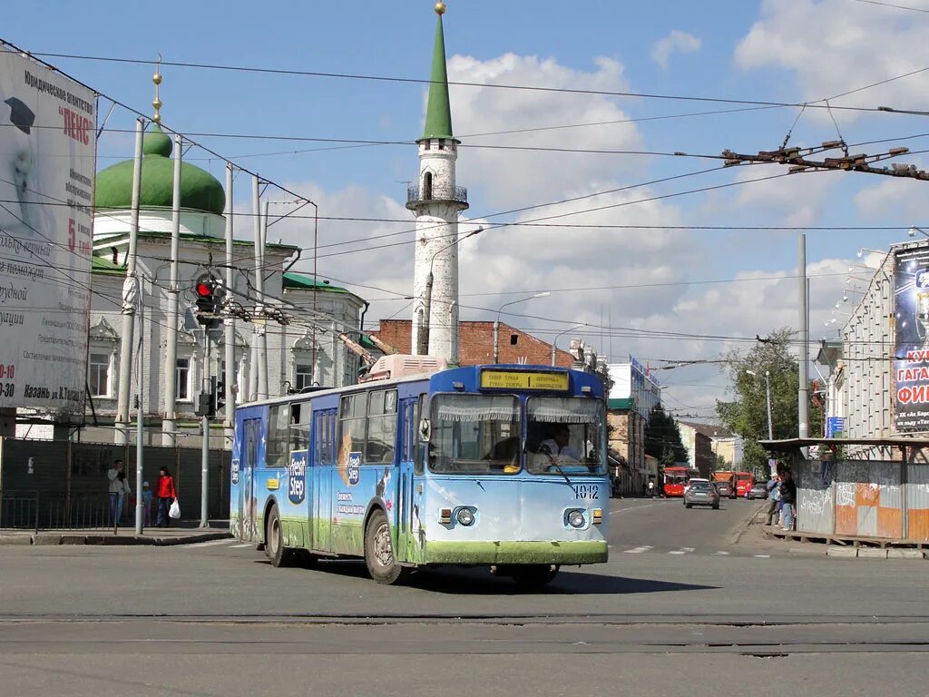 ЗИУ В Казани. Казанский ЗИУ 1224. Транспорт Казани. Транспорт Казани 2002 год.