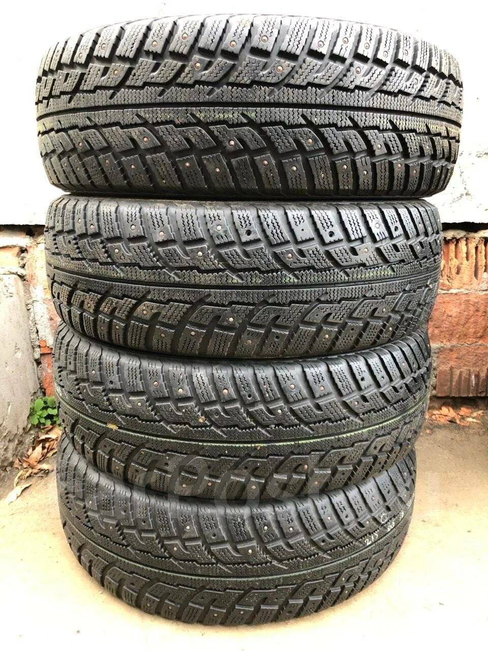 Кумхо i Zen RV stud kc16. Kumho i'Zen RV kc16. Kumho i'Zen RV kc15 215/70 r16. Резина летняя 215 65 16 хумно. 215 65 r16 kumho купить