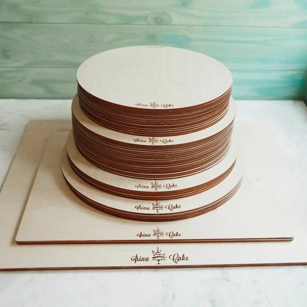 Подложка для торта купить. Деревянная подложка для торта. Подложка под торт. Деревянные подложки для торта с логотипом. Подложка для торта дерево.