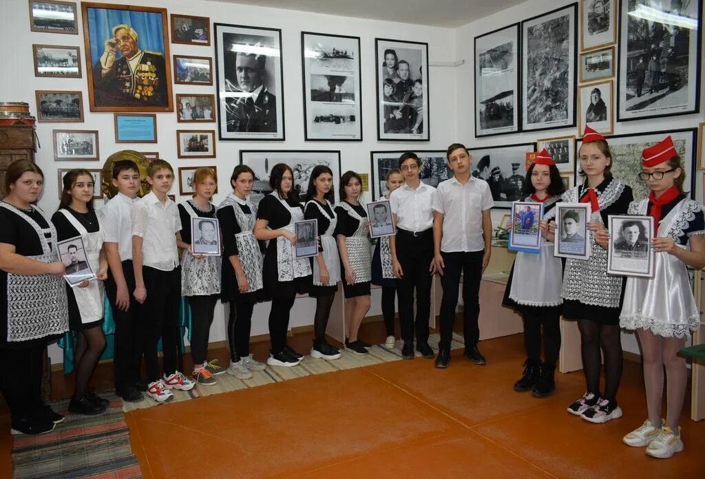 Школа 93 тольятти крыльцо. Г. Школа поселок красноармейский орловского района ростовской области. Мбоу сош 13 ленинаван. Парк в ленинаване мясниковский район солнечная волна.