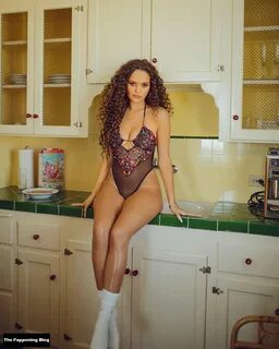 Madison Pettis Nude.
