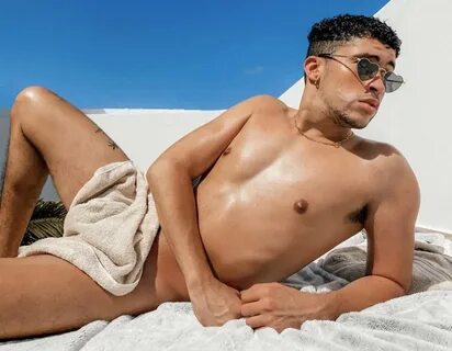Bad bunny nudo - free nude pictures, naked, photos, Медиа-твиты от Nathan H...