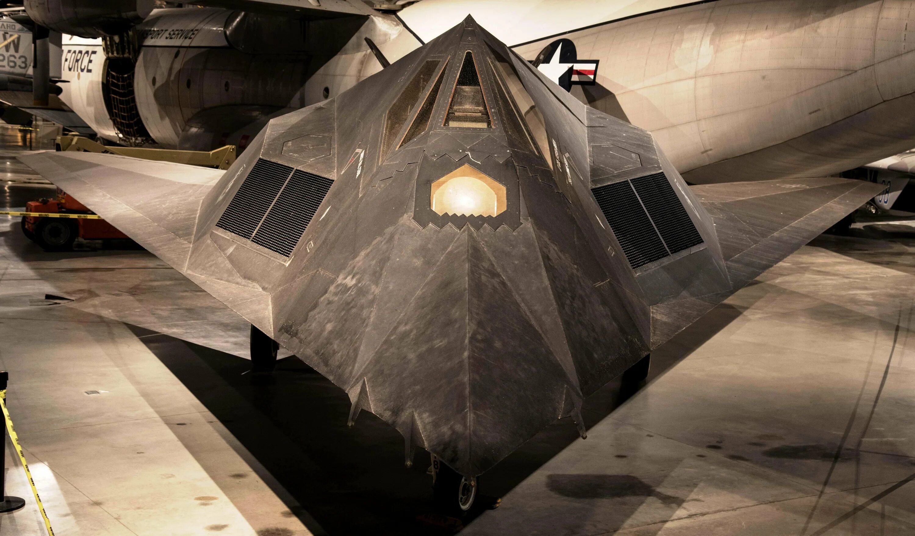 Лучший самолет сша. Самолет стелс f-117. f-117 nighthawk. локхид ф 117. ф 117 найт хоук.