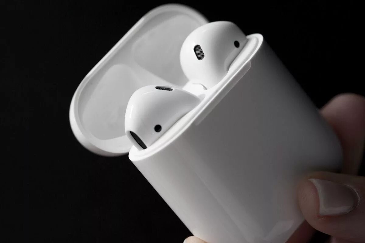 Наушники эпл аирподс. Наушники беспроводные Apple AIRPODS 2. Наушники Apple аирподс про 2. Наушники беспроводные Apple AIRPODS 1.