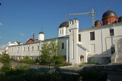 Церковь мужской монастырь