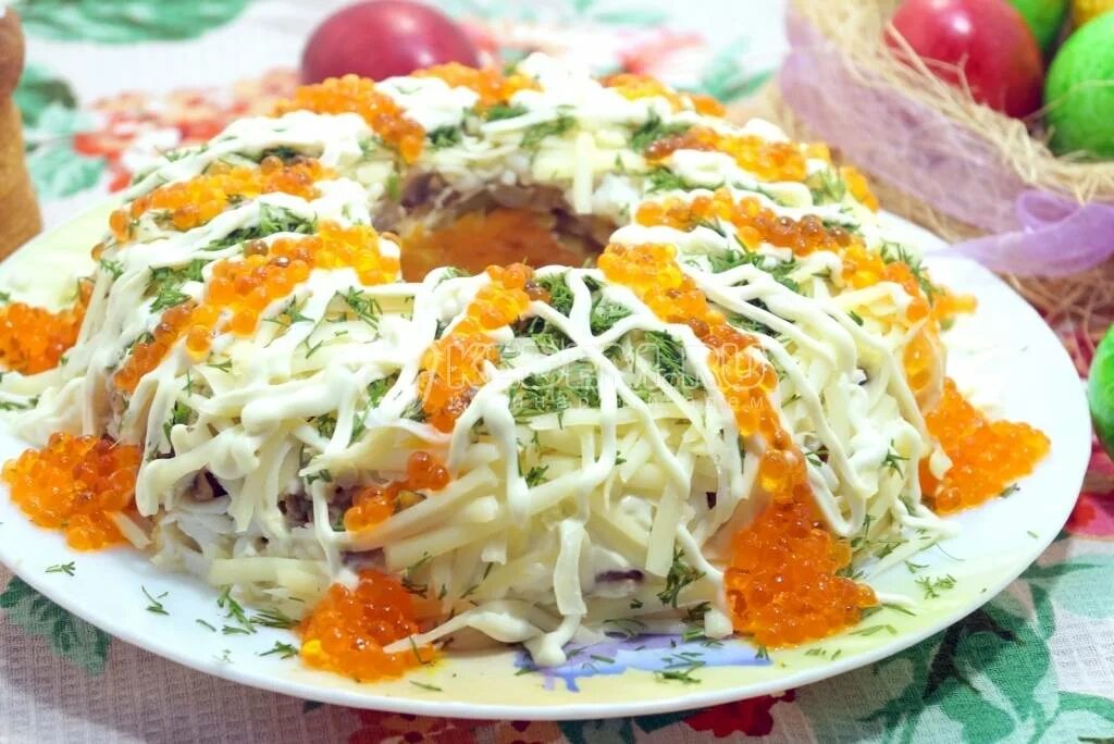 Салаты на пасху рецепты с фото. Салат на пасху. вкусные салаты на пасху. простые и вкусные салаты на пасху. вкусные и быстрые салаты на пасху.