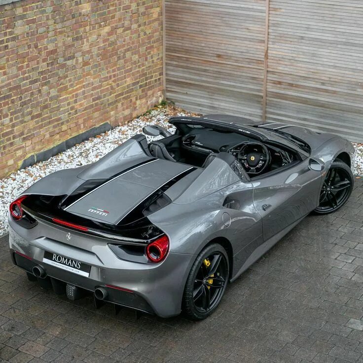488 спайдер. Ferrari 488 spider. феррари 488 и 488 спайдер. ferrari 480 spider. феррари 588 спайдер.