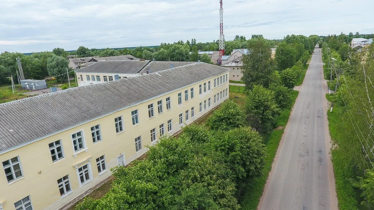 Погода в волоте новгородской области на 10. Волот Новгородская область. Станция Волот Новгородская область. Волот Новгородская область школа. Деревня Волот Новгородская область.