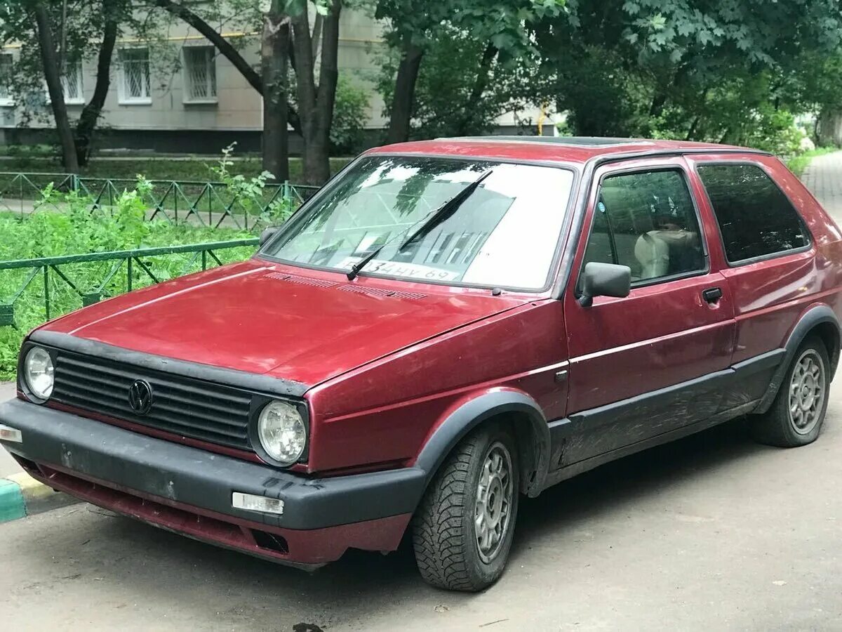 Гольф 2 1.3 купить. Фольксваген гольф 1985. Фольксваген гольф 2 1985. Volkswagen гольф 1985. Volkswagen Golf 2 красный.