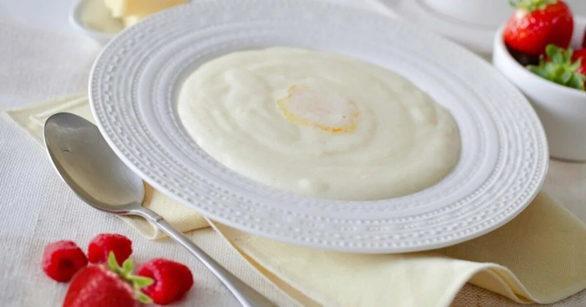 манная каша. манная каша. манная каша на 1. манная каша сверху.