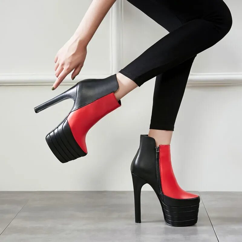 Каблук 20см платформа 30 см каблук. Туфли на большом каблуке. Туфли на платформе. Гигантские каблуки. Красивые туфли.