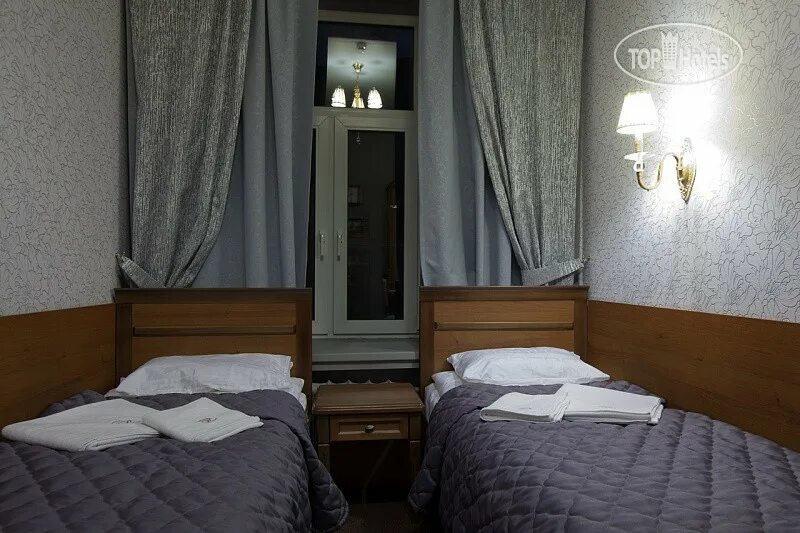 Отель базис. Погости на чистых прудах. Базис м отель Москва на чистых прудах. Отель Чистопрудный Москва.