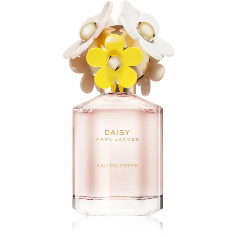 Marc jacobs духи с цветочком. Daisy marc jacobs маленький флакон. Коко шанель с флаконом духов. Chanel брошь цветок. Chanel daisy.