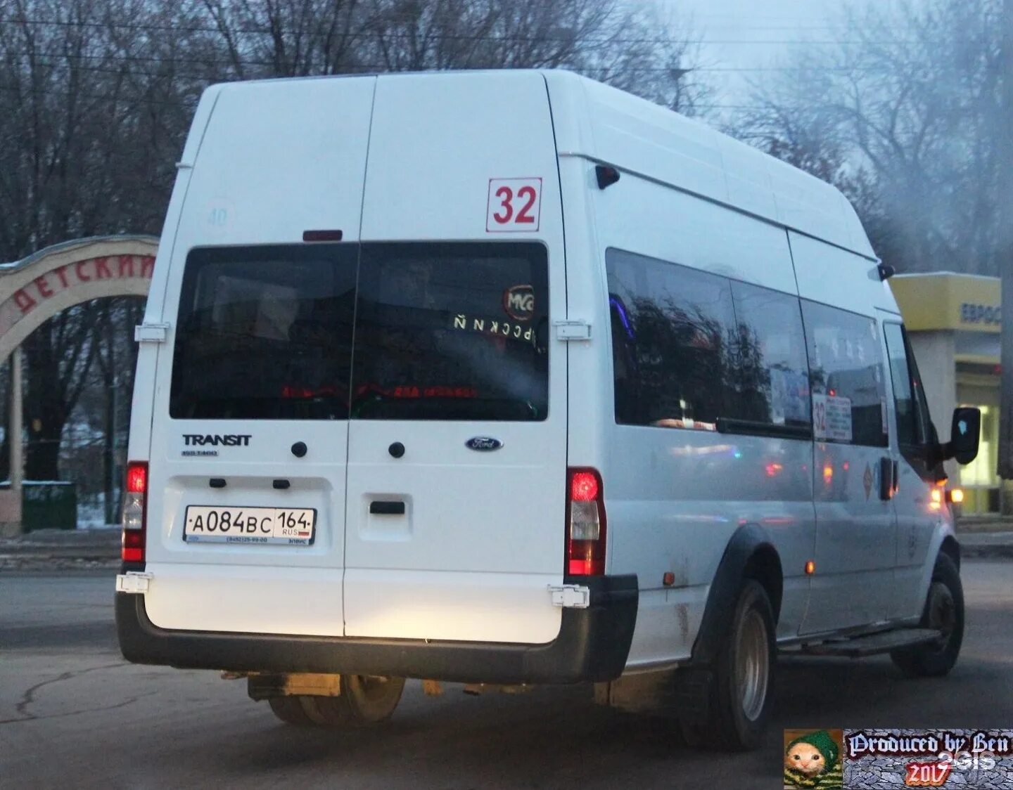 Где едет 32 маршрутка. Маршрутка 32. 32 маршрутка энгельс. маршрутка 32 иваново. автобус 32 воронеж.