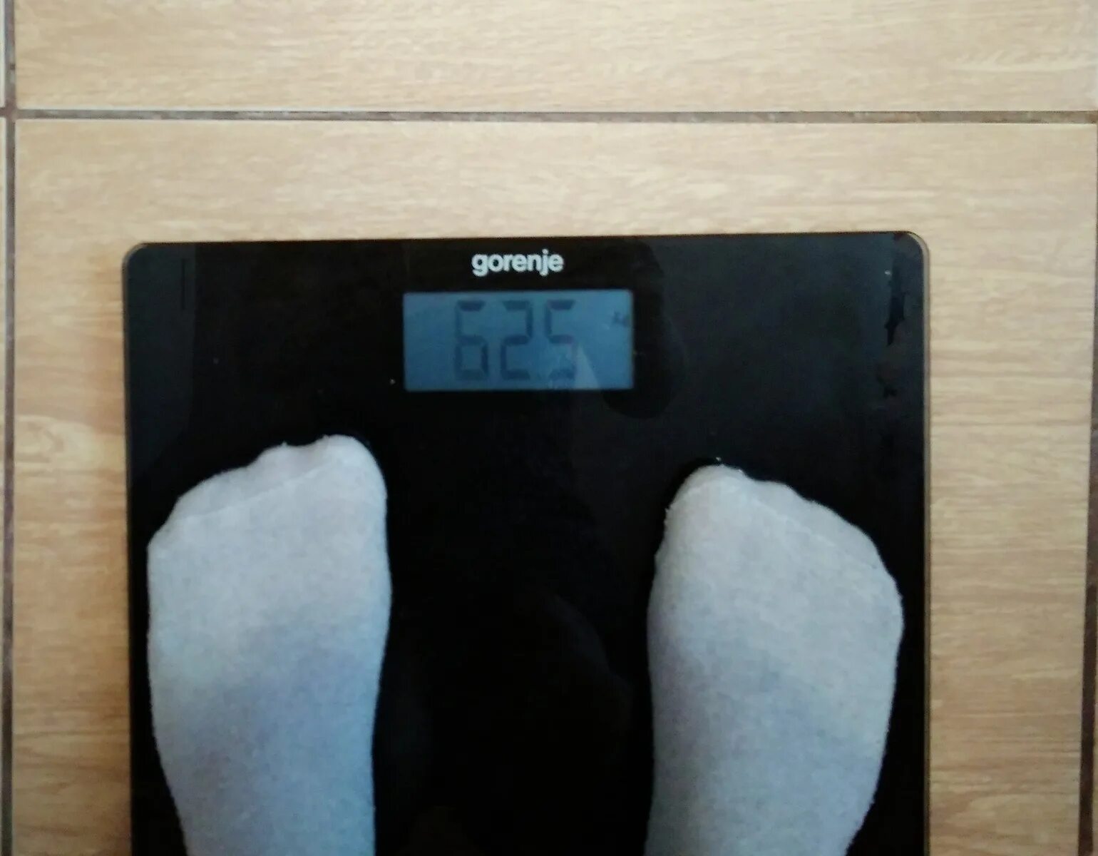 60 кг 500 г. Весы 60 кг. Вес 60 кг весы. Цифры на весах. Весы 62 кг.